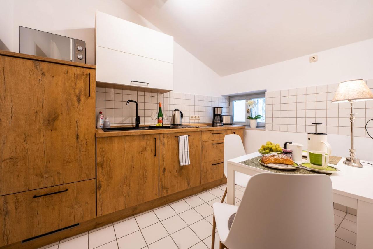 Ferienwohnung Am Dom II Наумбург Екстериор снимка