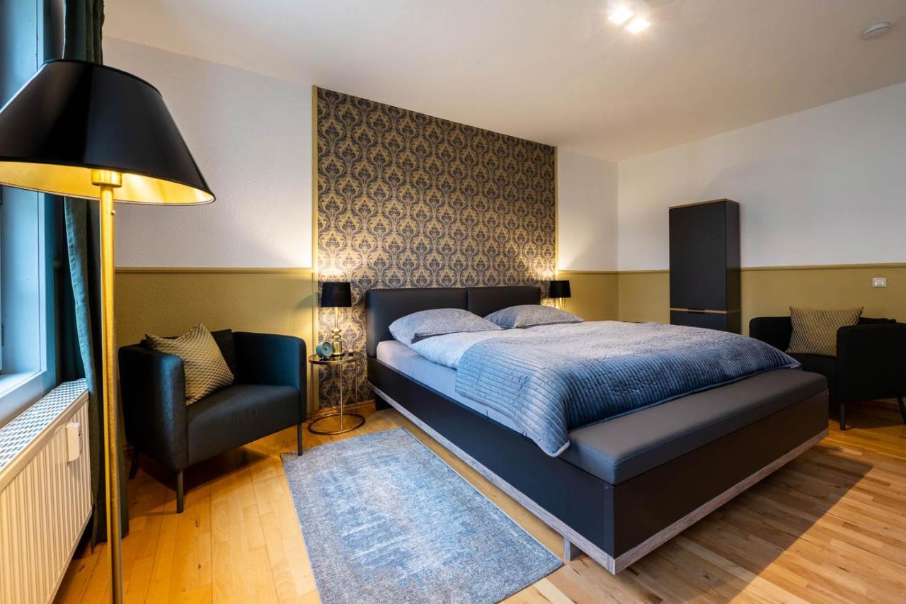 Ferienwohnung Am Dom II Наумбург Екстериор снимка
