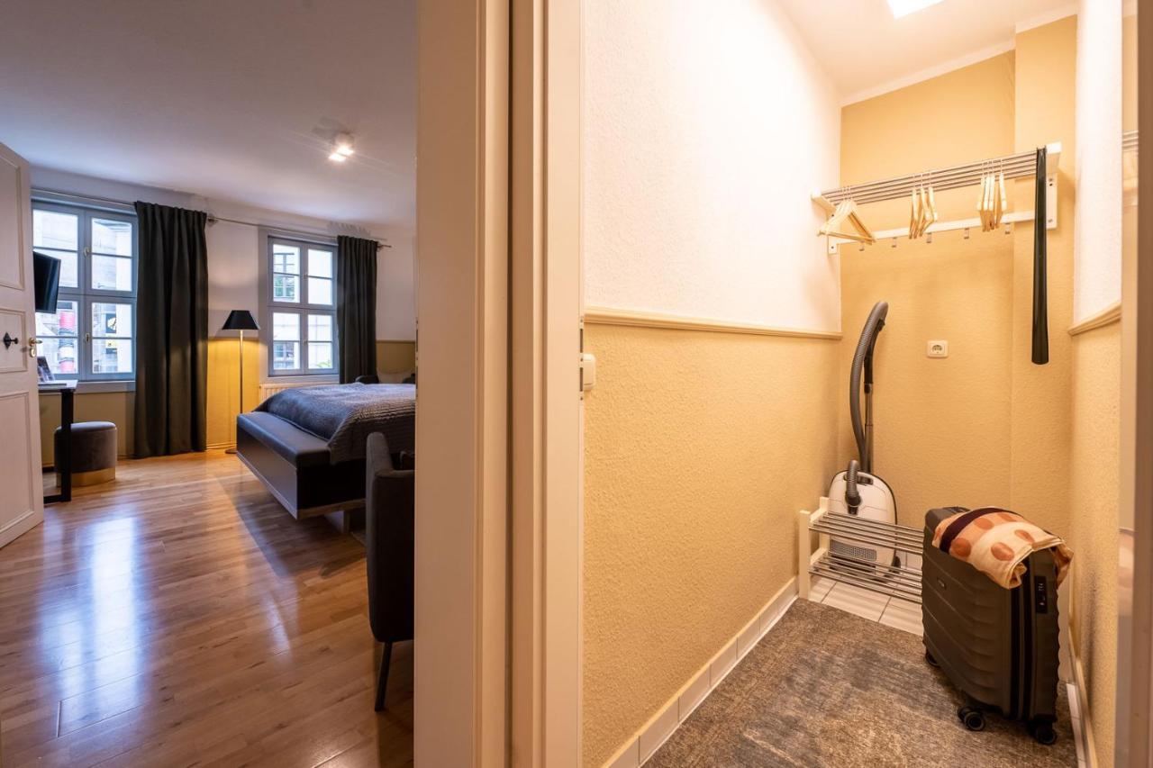 Ferienwohnung Am Dom II Наумбург Екстериор снимка