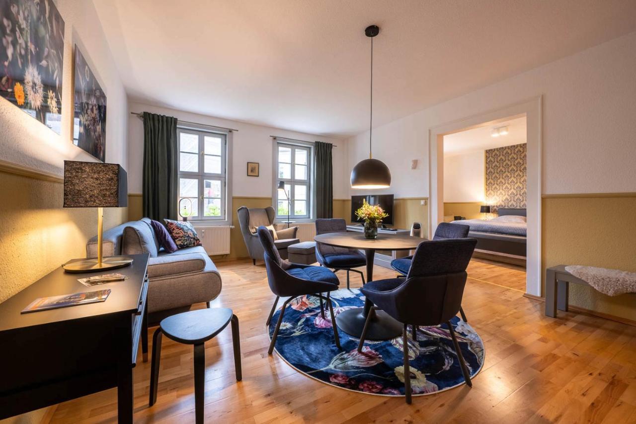 Ferienwohnung Am Dom II Наумбург Екстериор снимка